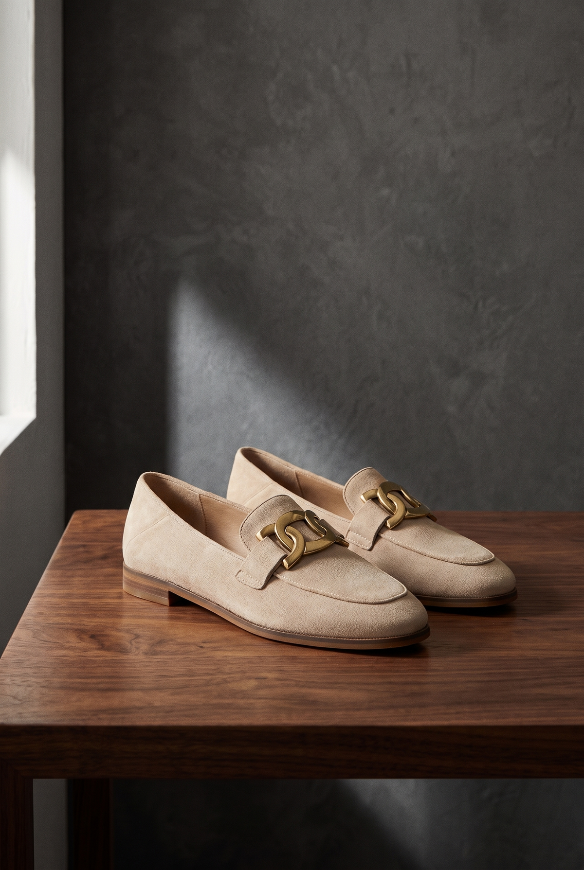 The Old Money Club - Duchess Loafers Suede