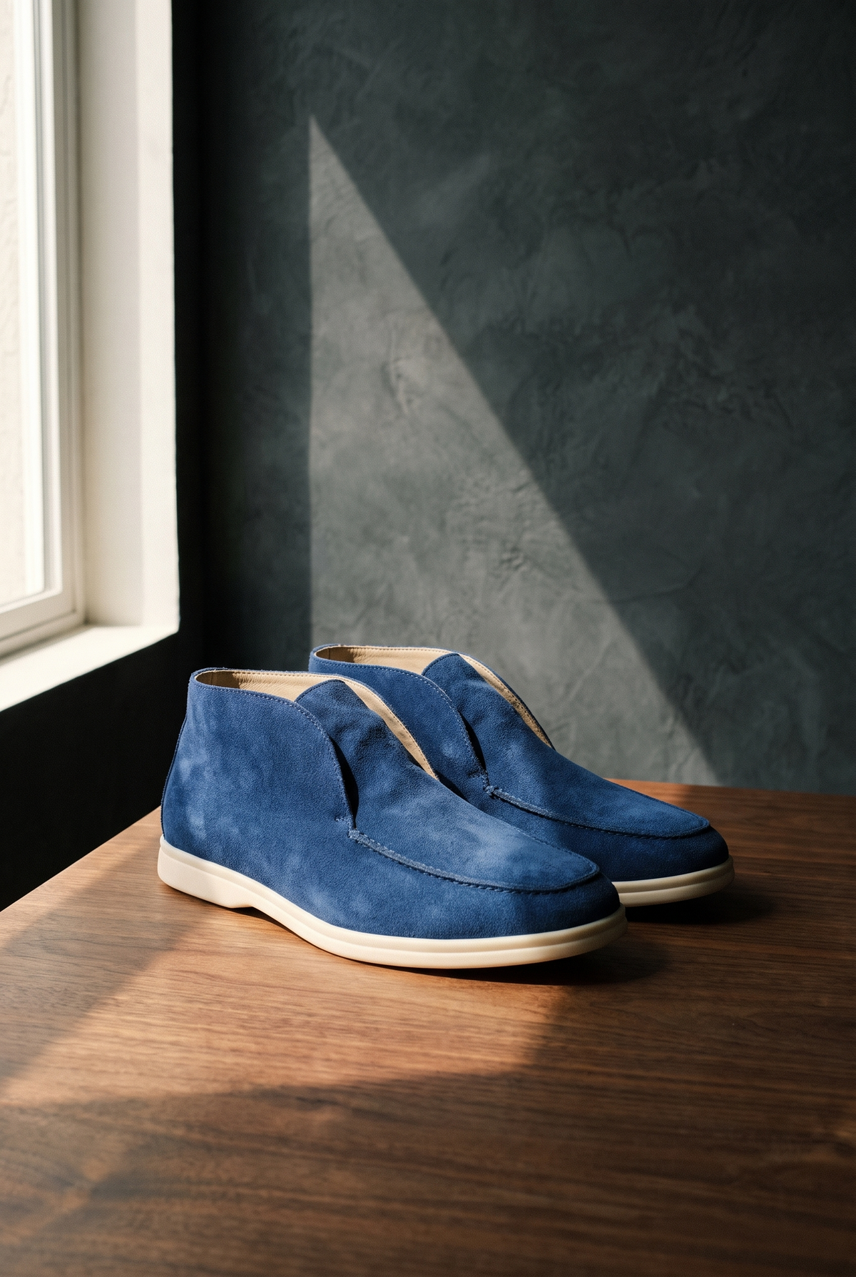 The Old Money Club - High Suede Loafers